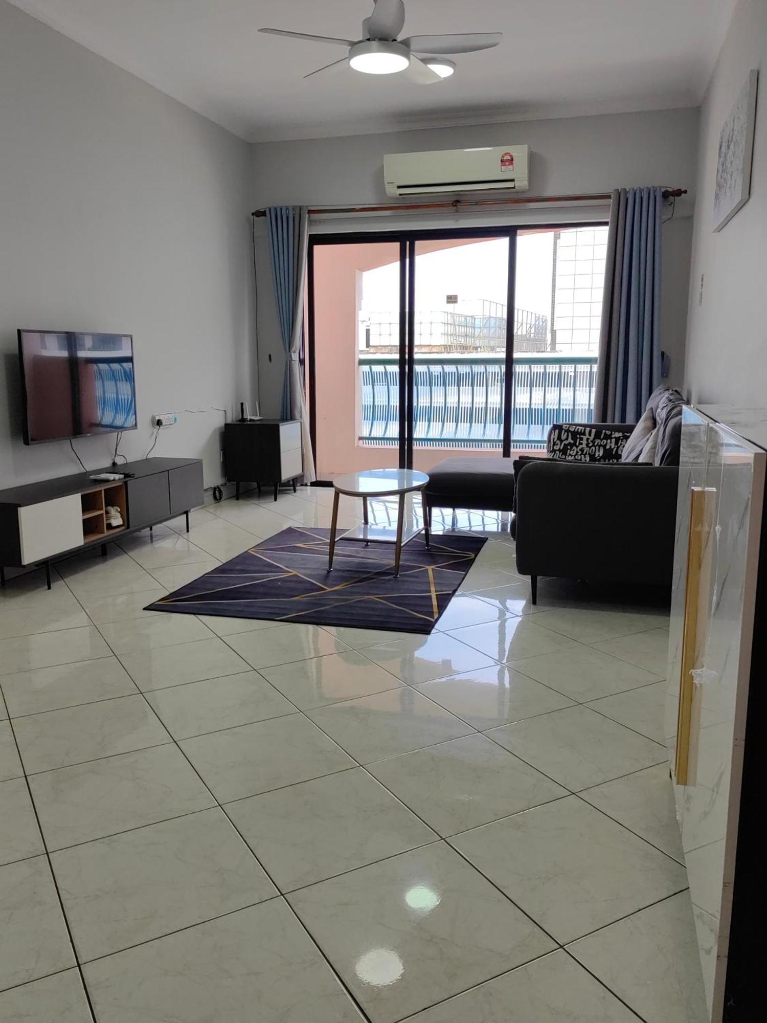 Town Condo - Marina Court Kota Kinabalu Exterior photo