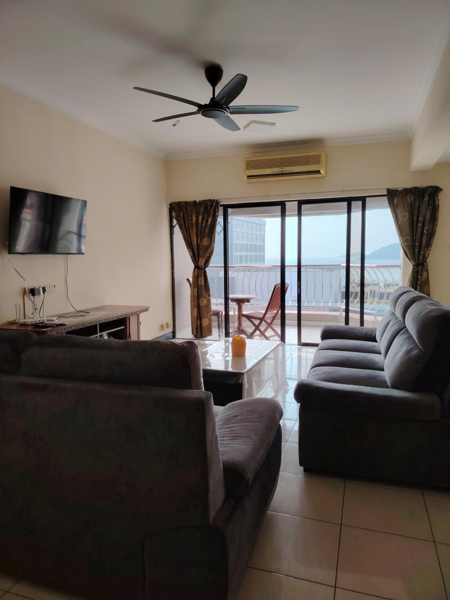 Town Condo - Marina Court Kota Kinabalu Exterior photo