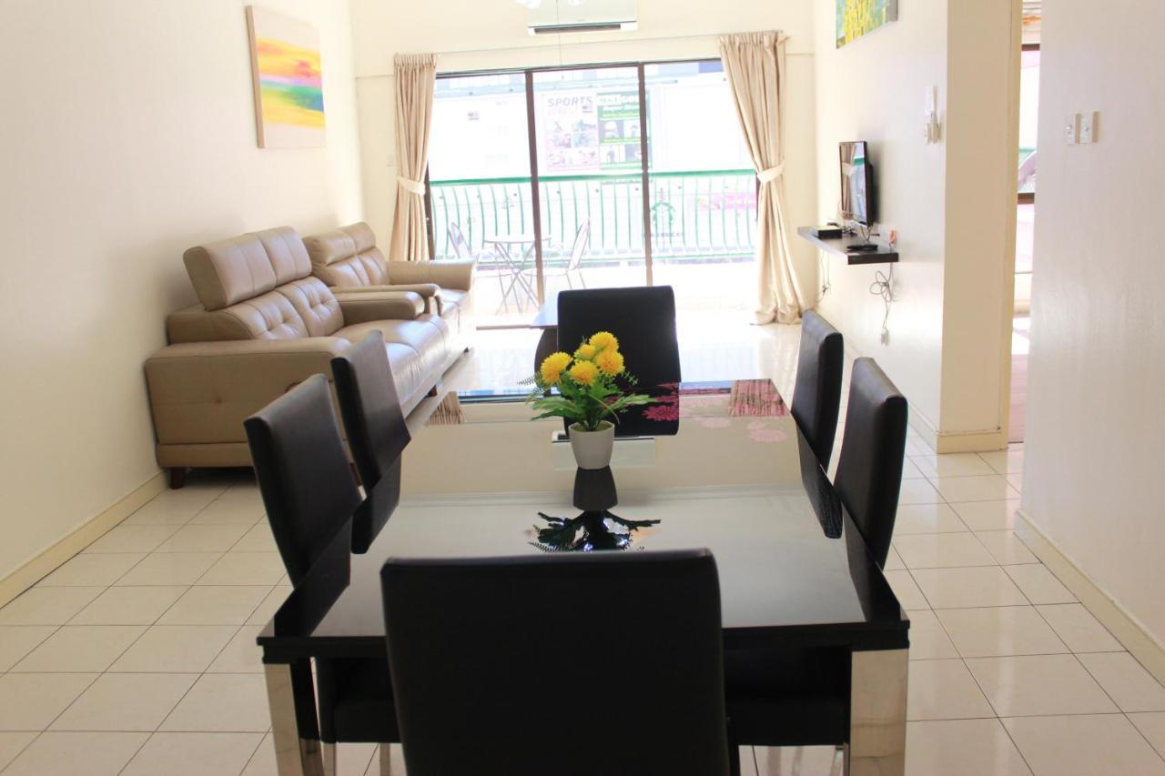 Town Condo - Marina Court Kota Kinabalu Exterior photo